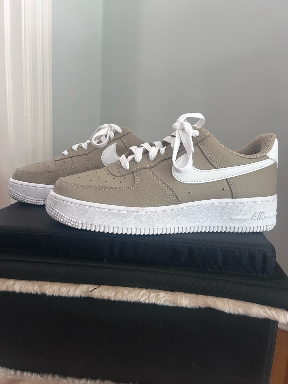 Nike Air Force 1 Low 'Caramel' - Picture 2 of 5